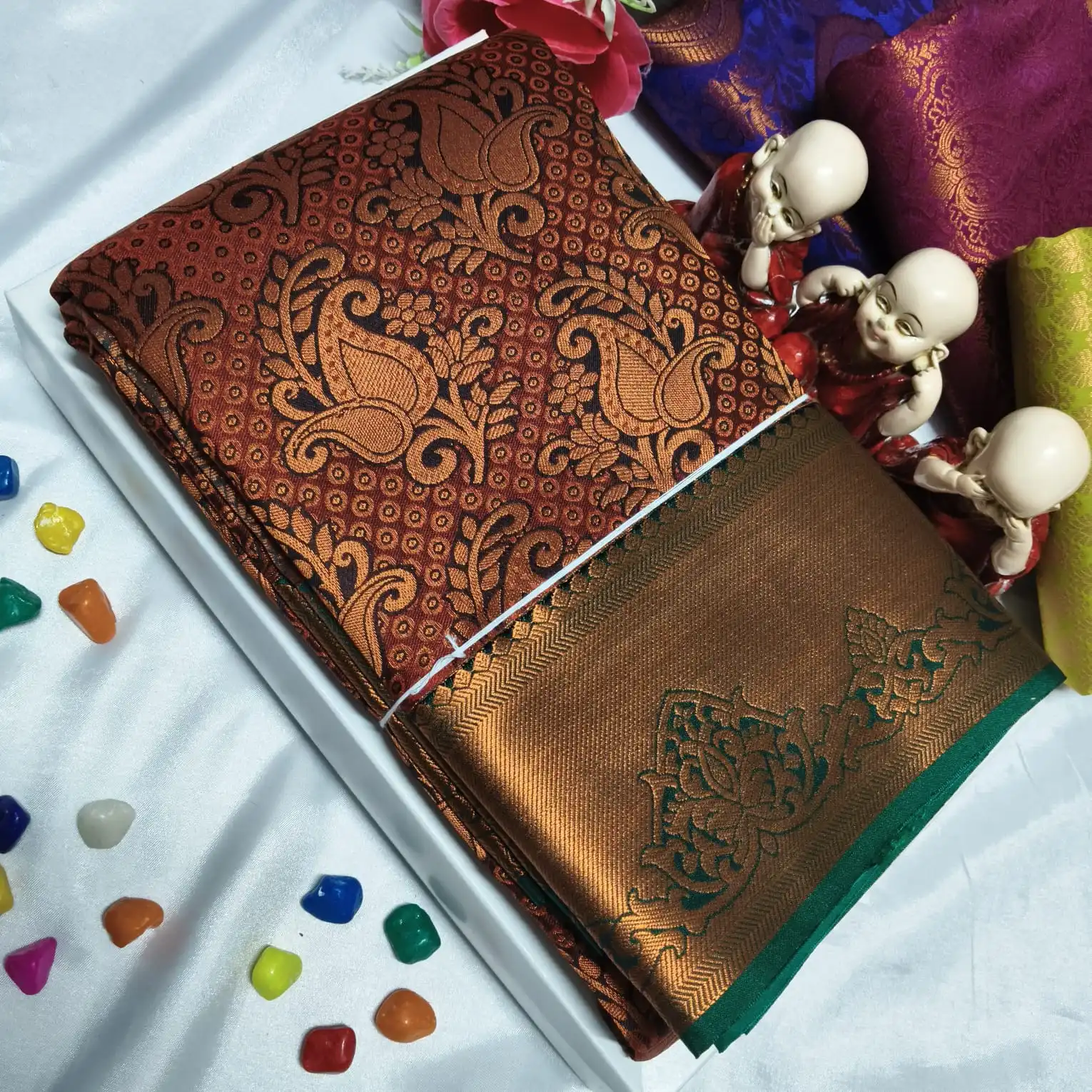 Vastharakala Royal Paisley Zari Brocade Soft Silk Saree